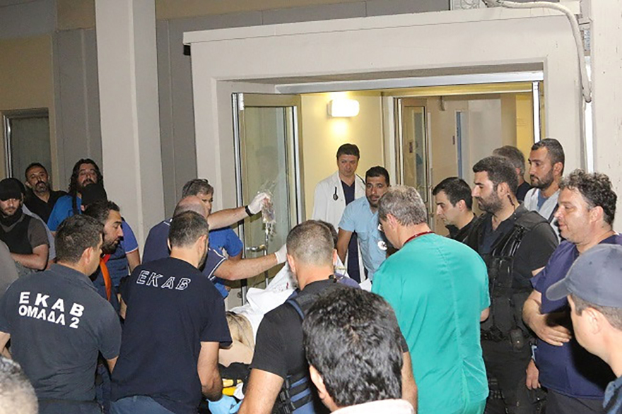 Ηράκλειο: Θα παραδοθεί αφού μιλήσει με τον δικηγόρο της η 38χρονη που έριξε το οξύ