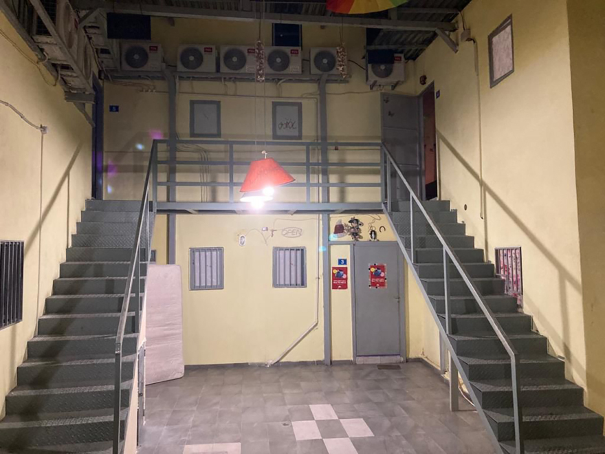 Σκλάβες σε οίκους ανοχής στην Αθήνα: Φρικτές αποκαλύψεις κοριτσιών από τη Μολδαβία