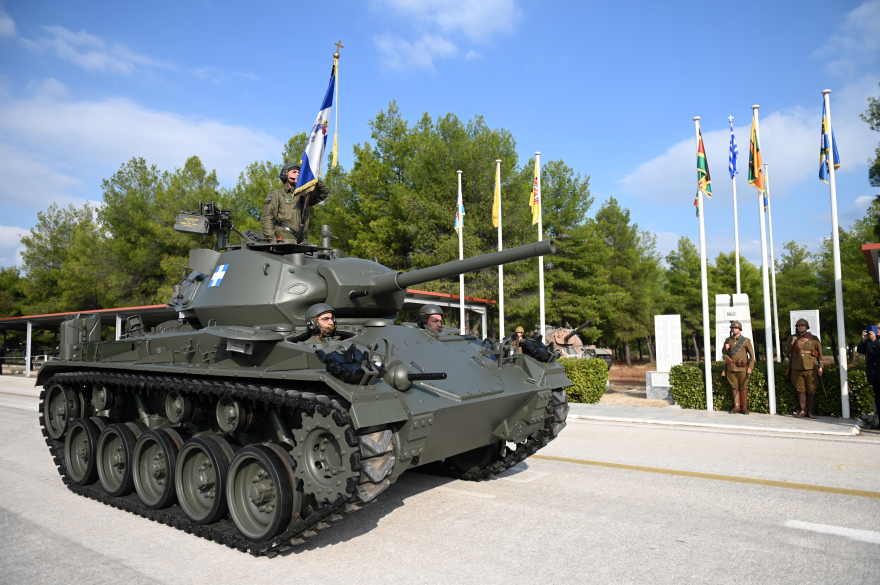 Εβδομάδα Ιππικού - Τεθωρακισμένων για την επέτειο των 200 ετών στην Ελλάδα - Δείτε φωτογραφίες