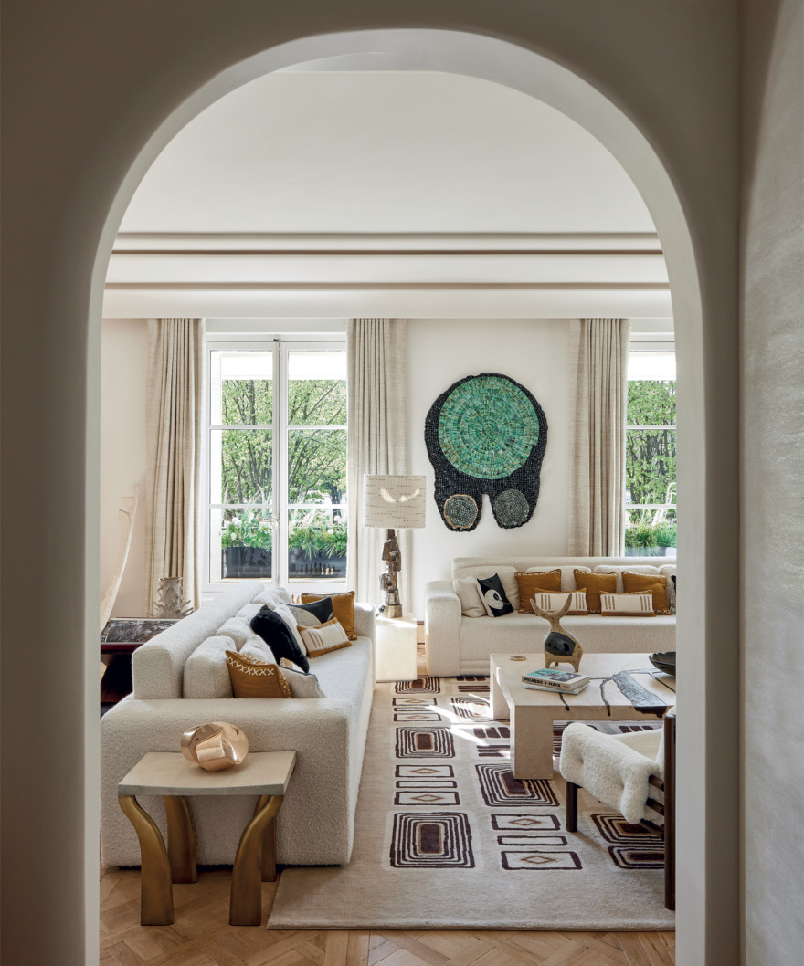 Stephanie Coutas: H Γαλλίδα ντιβα του interior design μας υποδέχεται στο σπίτι της στο Παρίσι