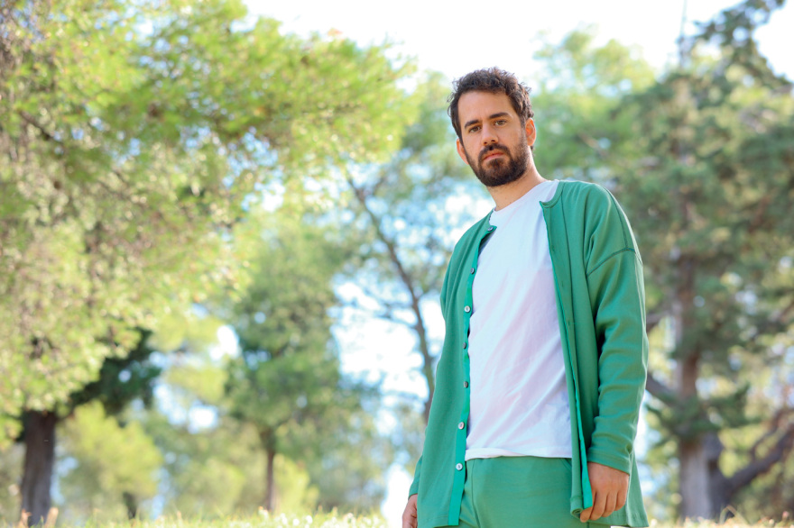 Theodore: Ο ταξιδιώτης της μουσικής 