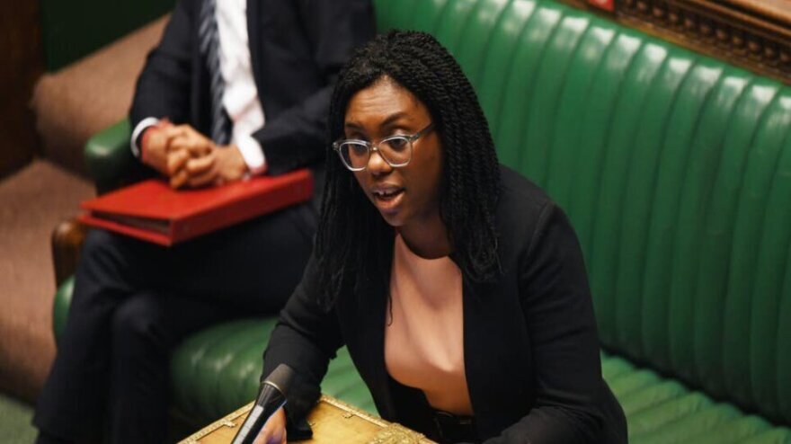 Βρετανία: Με το «βλέμμα» στις αγορές το νέο υπουργικό σχήμα του Σούνακ - Ο Τζέρεμι Χαντ παραμένει υπουργός Οικονομικών