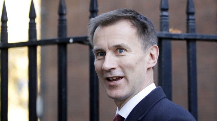 Βρετανία: Με το «βλέμμα» στις αγορές το νέο υπουργικό σχήμα του Σούνακ - Ο Τζέρεμι Χαντ παραμένει υπουργός Οικονομικών