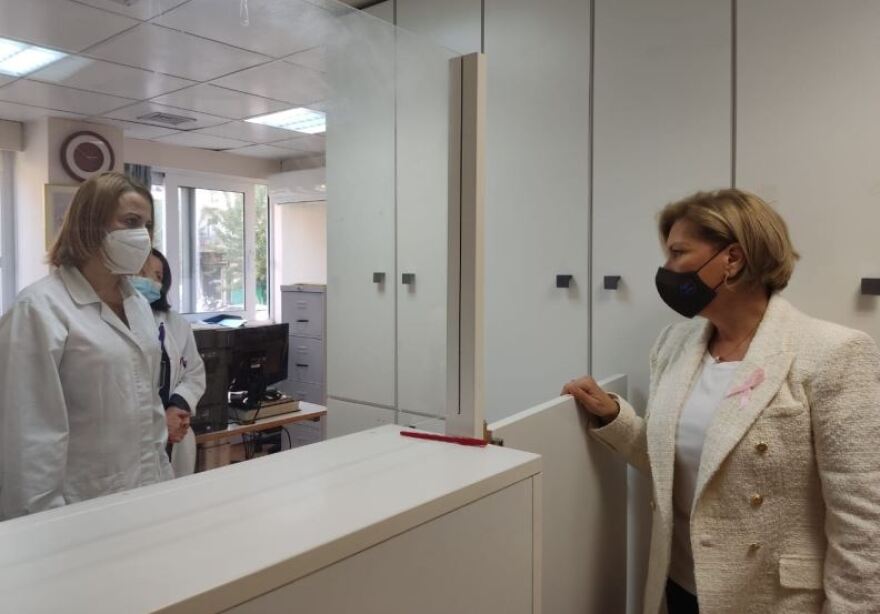 Μίνα Γκάγκα: Το υπουργείο Υγείας στηρίζει το νοσοκομείο «Άγιος Σάββας» στη μάχη κατά του καρκίνου