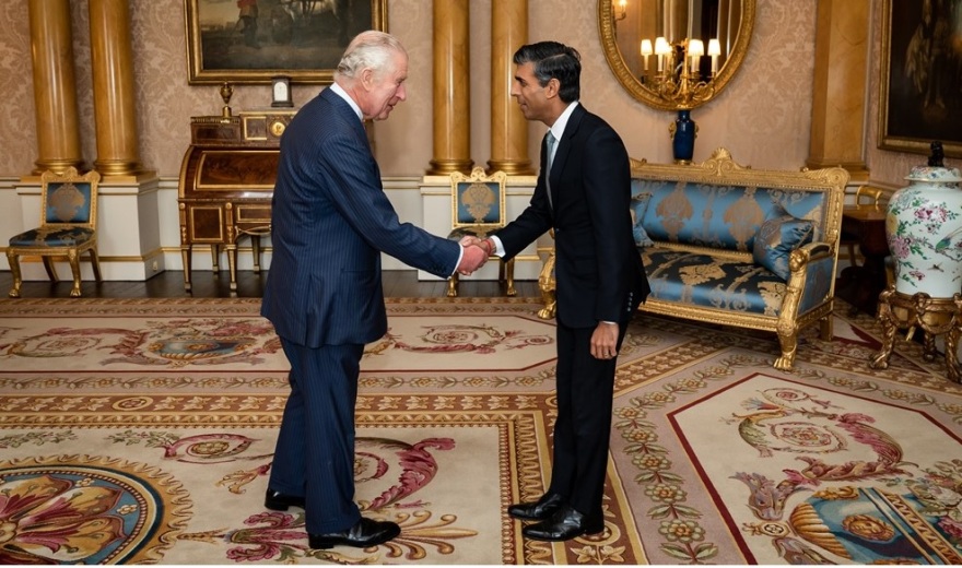 Ρίσι Σούνακ: Θα υπάρξουν δύσκολες αποφάσεις, θα διορθώσω τα λάθη της Τρας