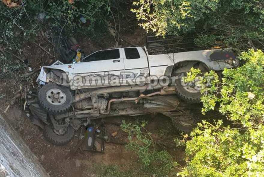 Φθιώτιδα: Νεκρός 38χρονος που έπεσε από γεφύρι με το αυτοκίνητό του ενώ επέστρεφε σπίτι του