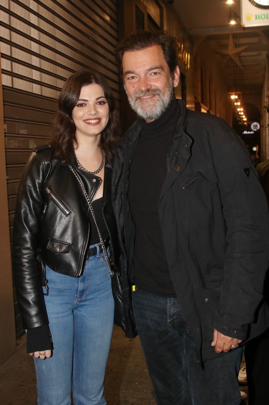 Κωνσταντίνος Καζάκος: Σε θεατρική πρεμιέρα με την κόρη του, Τζένη