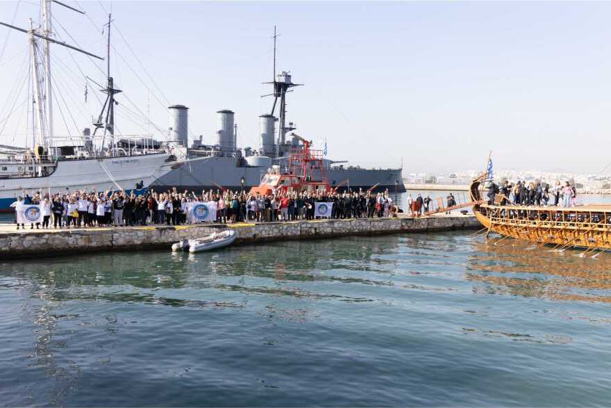 Χαμόγελο του Παιδιού: Μία συμβολική δράση κωπηλασίας 