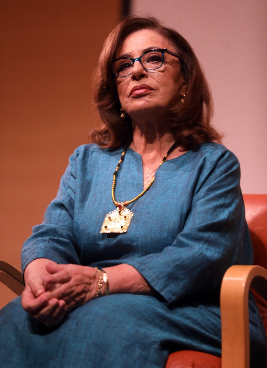 Μήνας Πρόληψης Καρκίνου του Μαστού: 9 διάσημες Ελληνίδες που τα κατάφεραν!