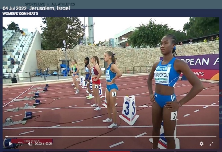 Θεσσαλονίκη: Αθλήτρια-πρότυπο η 16χρονη Βεατρίκη που κέρδισε τις εντυπώσεις στην παρέλαση