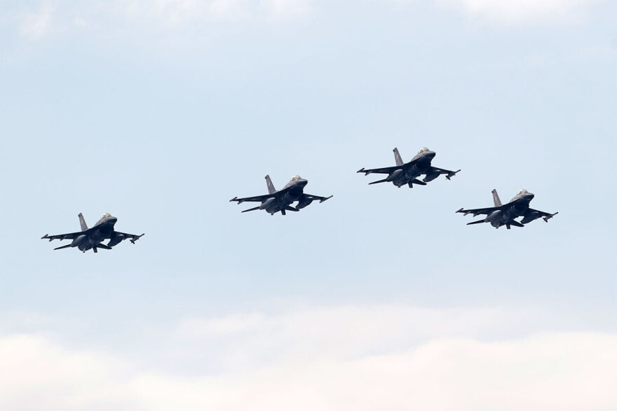 28η Οκτωβρίου - Θεσσαλονίκη: Έλαμψαν τα τεθωρακισμένα Marder και τα μαχητικά Rafale - Δείτε βίντεο και φωτογραφίες