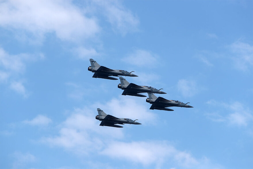 28η Οκτωβρίου - Θεσσαλονίκη: Έλαμψαν τα τεθωρακισμένα Marder και τα μαχητικά Rafale - Δείτε βίντεο και φωτογραφίες