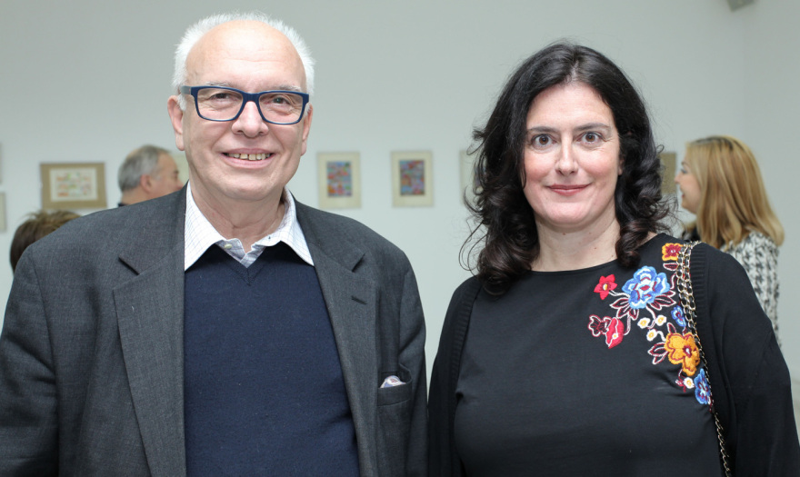 Φώφη Ακριθάκη: Οι «φελινικές» νύχτες στο εμβληματικό εστιατόριο «Fofi’s» του Βερολίνου