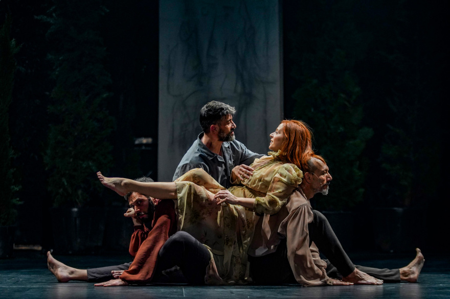 Ο Χαλεπάς κατακτά την Ιταλία: Ένα θεατρικό «road trip» από την Μπολόνια μέχρι τη Μόντενα (φωτογραφίες)