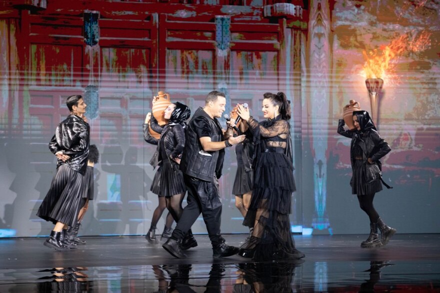 J2US: Πρώτο στους πίνακες τηλεθέασης το σόου του Νίκου Κοκλώνη