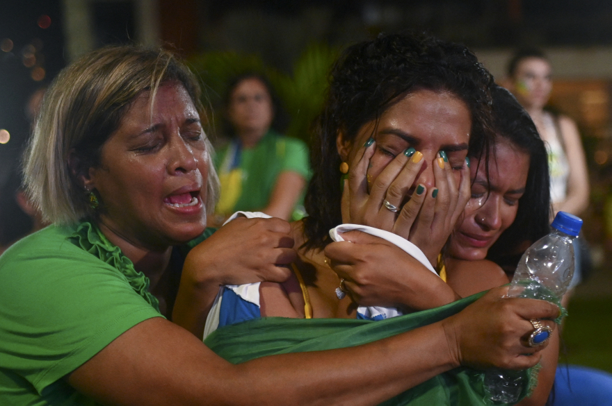 Το 24ώρο μετά την εκλογική νίκη του Λούλα στη Βραζιλία - Πως αντέδρασαν οι οπαδοί του Μπολσονάρου