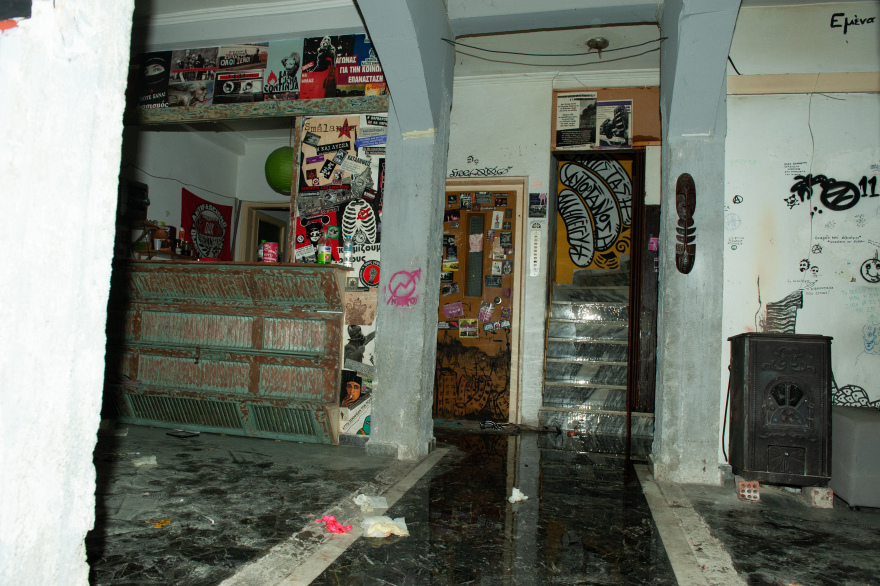 Λάρισα: «Γης μαδιάμ» ο χώρος της κατάληψης «Ντουγρού» - Νέες φωτογραφίες 