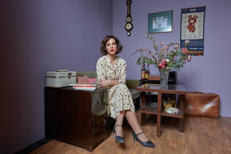 Θέατρο «Παλλάς»: Θα φιλοξενήσει το μιούζικαλ «Η Αυλή των θαυμάτων» σε ένα νέο, εντυπωσιακό σκηνικό