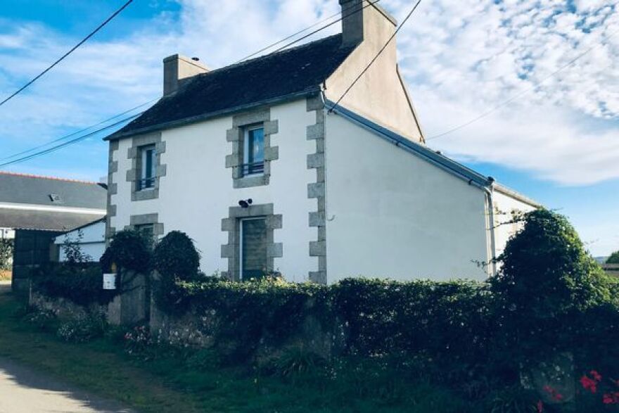 Φρίκη στη Γαλλία: Δηλητηρίασε τη γυναίκα και τις δυο κόρες του και μετά αυτοκτόνησε