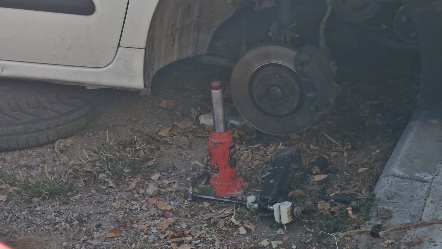 Θεσσαλονίκη: «Το χέρι του ήταν μπλεγμένο μέσα στο αυτοκίνητο» λένε αυτόπτες μάρτυρες για το δυστύχημα με τον 47χρονο