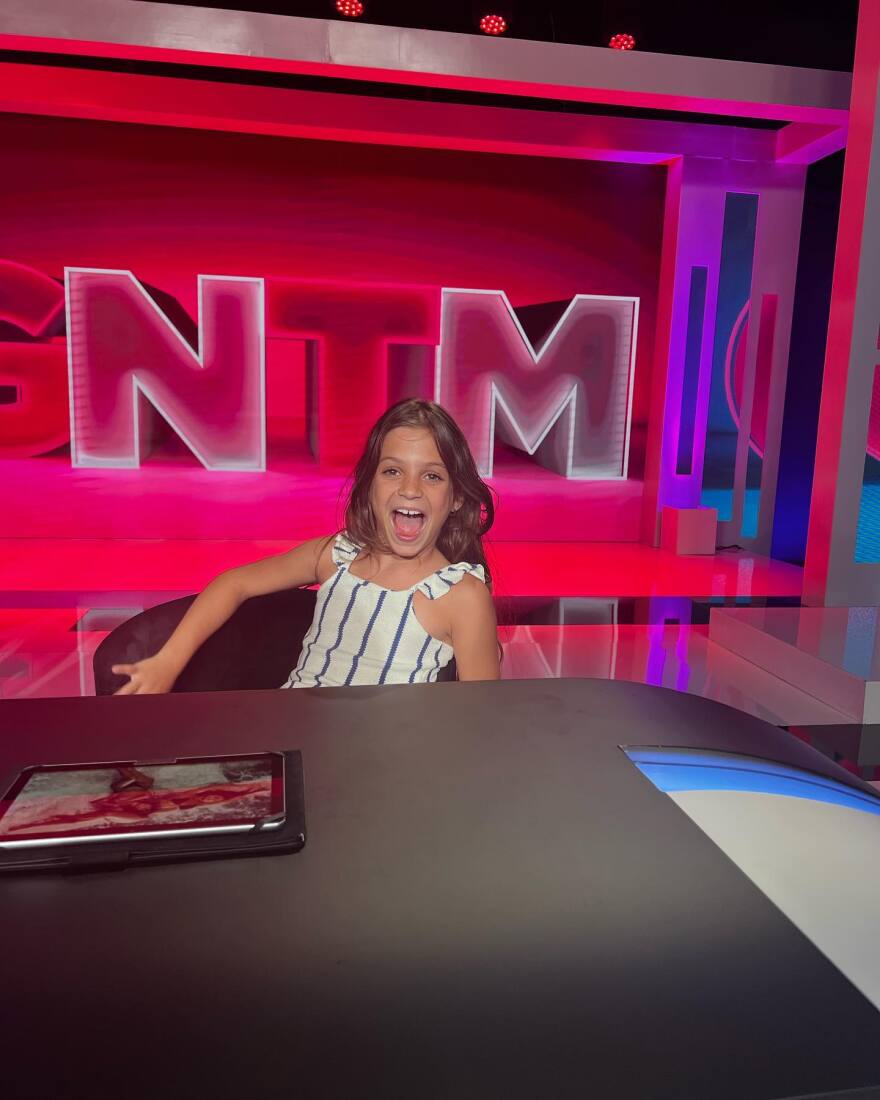 Γιώργος Καράβας και Ραφαέλα Ψαρρού: Το ζευγάρι γιορτάζει τη 10η επέτειο του γάμου τους