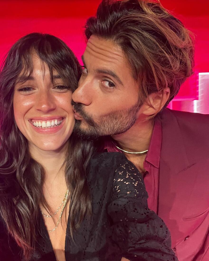 Γιώργος Καράβας και Ραφαέλα Ψαρρού: Το ζευγάρι γιορτάζει τη 10η επέτειο του γάμου τους