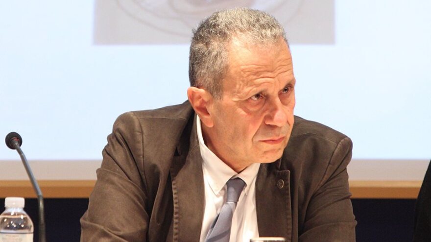 Ο Αλέξανδρος Αρδαβάνης και η Ράνια Χρυσομέρη στο μουσικό-ποιητικό-θεατρικό αναλόγιο «Εσωτερικές Υποθέσεις»