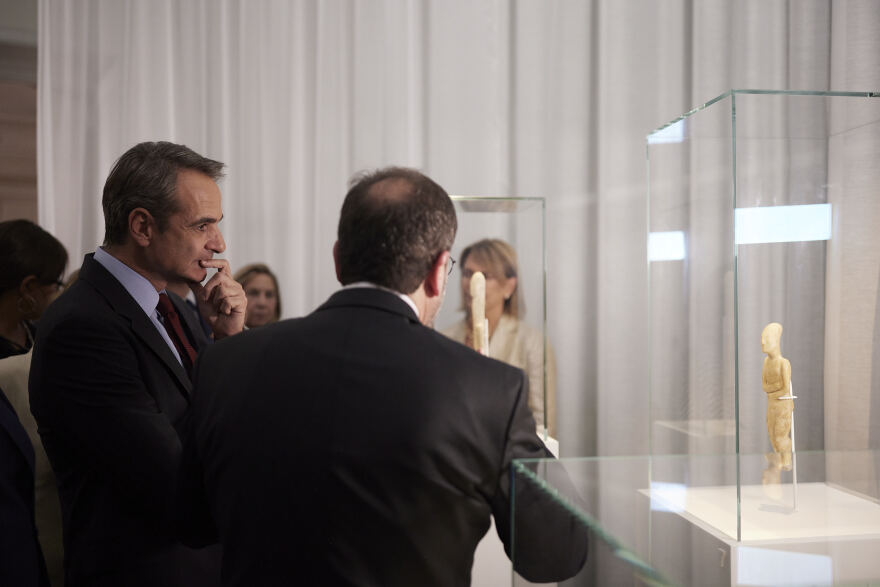 Στο Μουσείο Κυκλαδικής Τέχνης ο Μητσοτάκης για τη συλλογή Stern: Δέσμευση η διεκδίκηση της κληρονομιάς μας