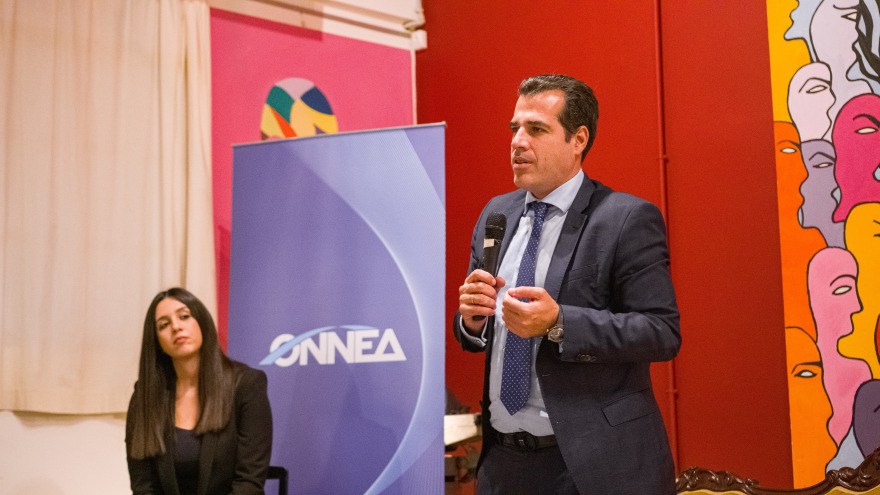ΟΝΝΕΔ: Η νέα καμπάνια της με τίτλο «Άσε τη δουλειά σου να μιλήσει» - Πρώτη ανοιχτή συζήτηση με νέους υγειονομικούς