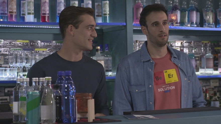 Τρία Μίλια: Ο Στέφανος ταράζεται από το βίντεο που έλαβε και ζητάει εξηγήσεις από τη Λίζα