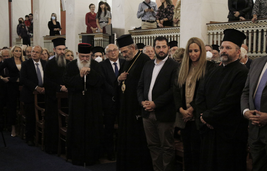 Ιερώνυμος: Στην επετειακή εκδήλωση «Μικράς Ασίας Αύρα Μελωδική»