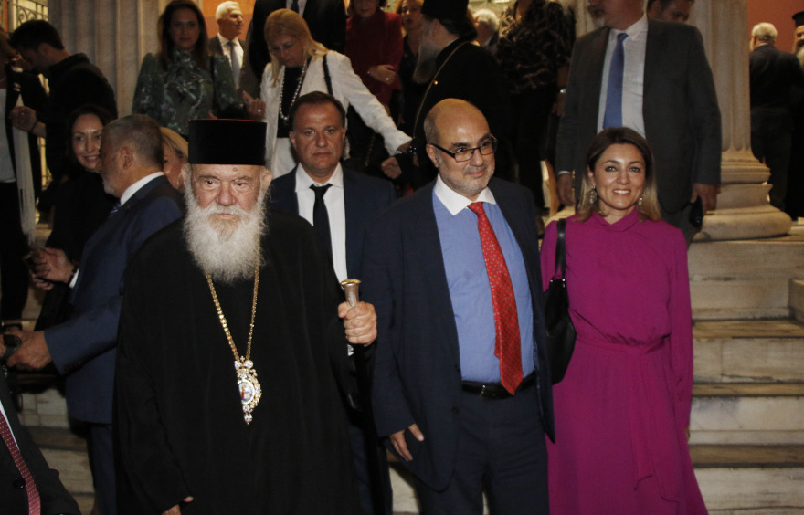 Ιερώνυμος: Στην επετειακή εκδήλωση «Μικράς Ασίας Αύρα Μελωδική»