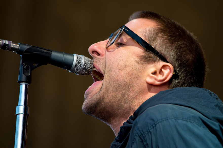 Ρόμπι Γουίλιαμς: «Οι Oasis ήταν μεγάλοι νταήδες στο απόγειο της φήμης τους»