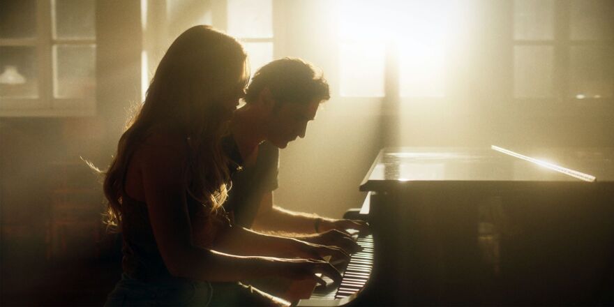 Maestro: Ο Ορέστης προσπαθεί να αποφύγει την Κλέλια, όμως τα αισθήματά του δεν τον αφήνουν 