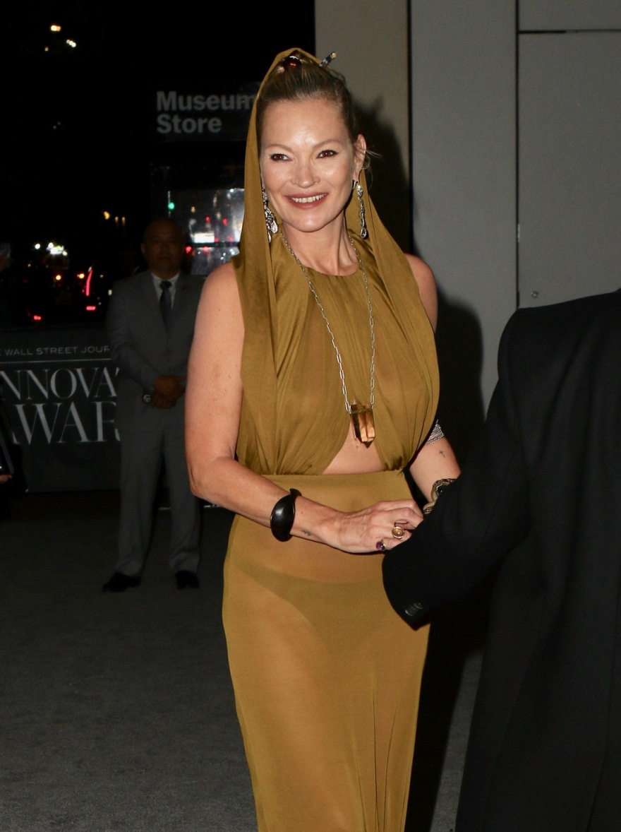 Κέιτ Μος: Η τελευταία εμφάνισή της άφησε ελάχιστα στη φαντασία - Δείτε φωτογραφίες