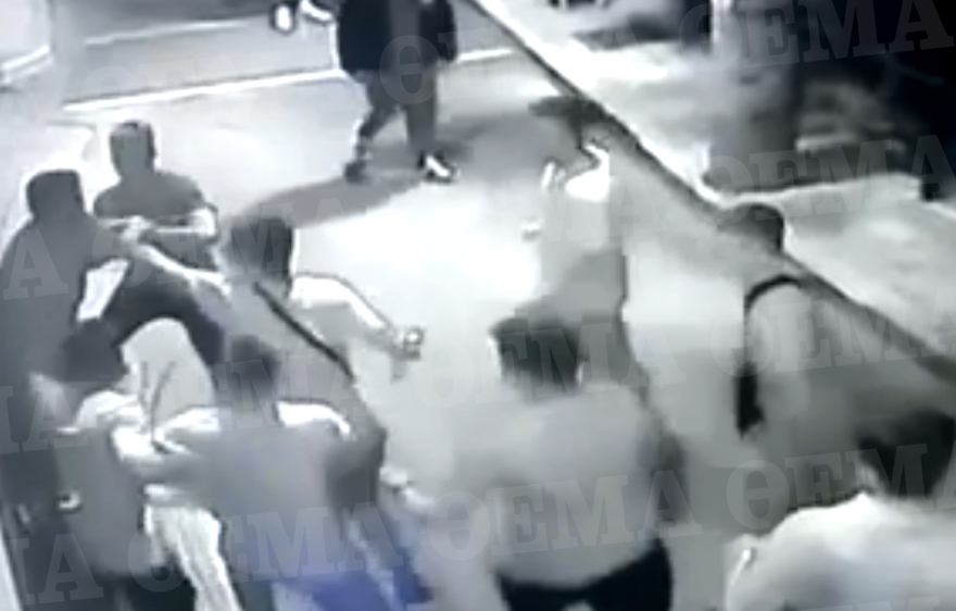 Έδεσσα: Άγριος ξυλοδαρμός μεταξύ μαθητών Λυκείου - Σταμάτησαν να τον χτυπούν όταν λιποθύμησε