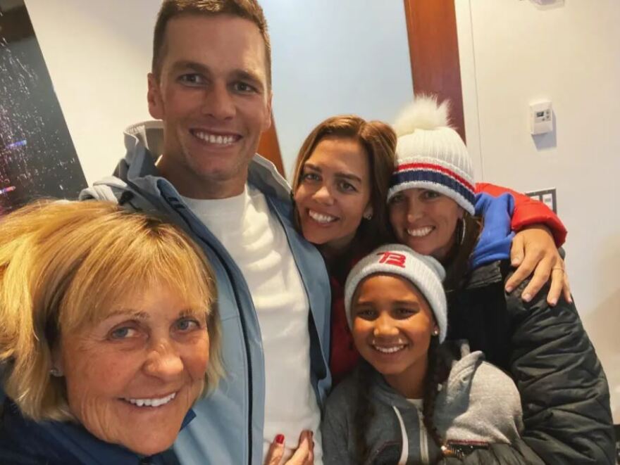 Ζιζέλ - Τομ Μπρέιντι: Οι πραγματικοί λόγοι του διαζυγίου τους - Υπάρχει ελπίδα;