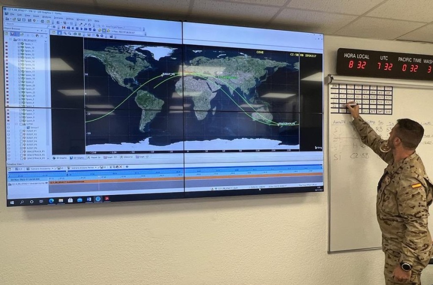 Λήξη συναγερμού: Διαλύθηκε πάνω από τον Ειρηνικό o κινεζικός πύραυλος