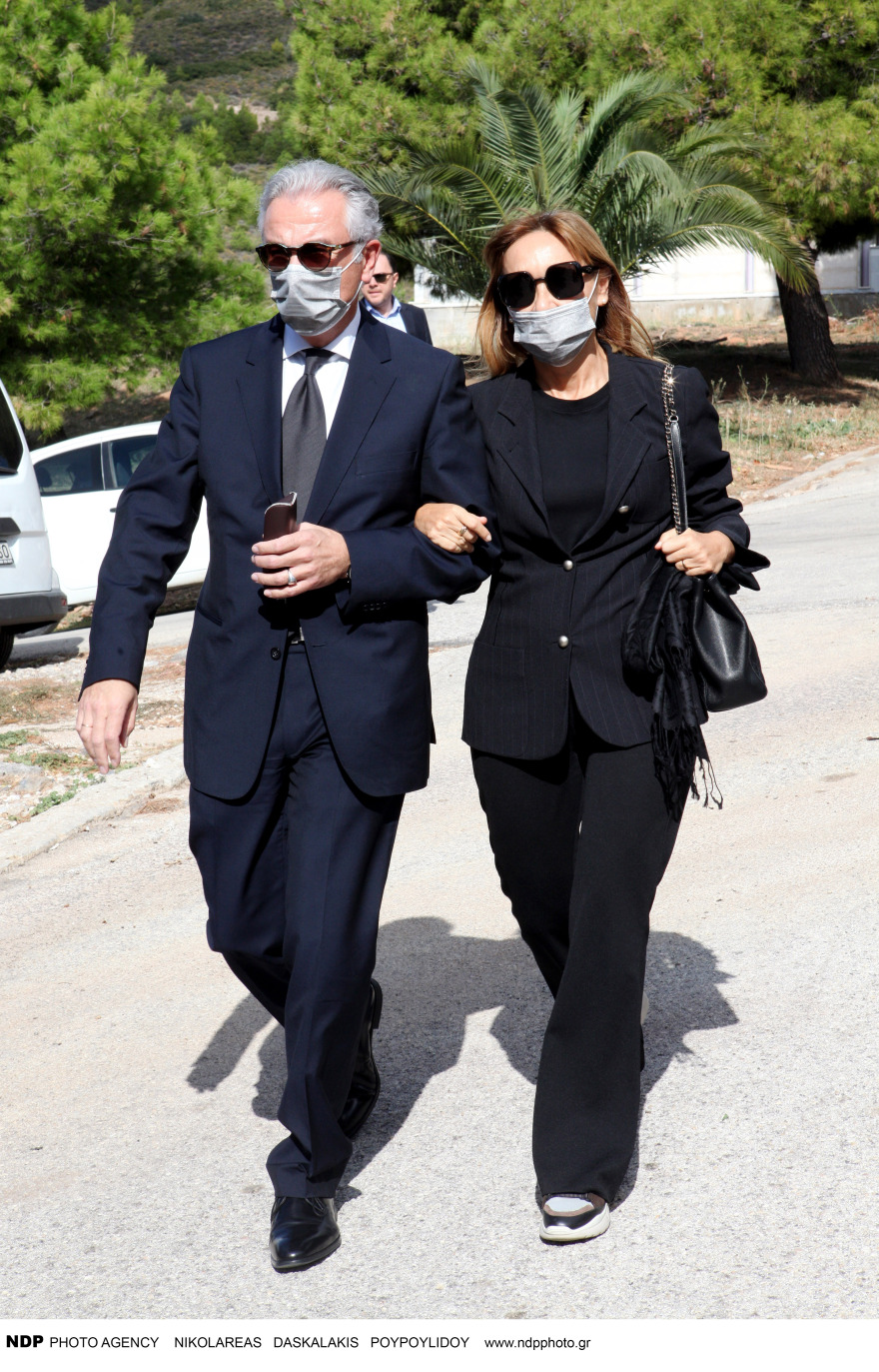 Αντώνης Σκυλλάκος: Συγκίνηση στην κηδεία του