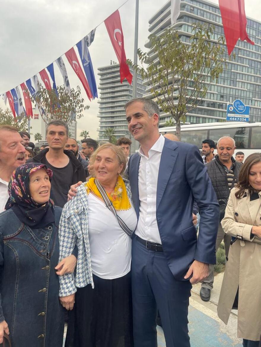 Η θερμή υποδοχή που δέχθηκε ο Κώστας Μπακογιάννης στην Κωνσταντινούπολη 