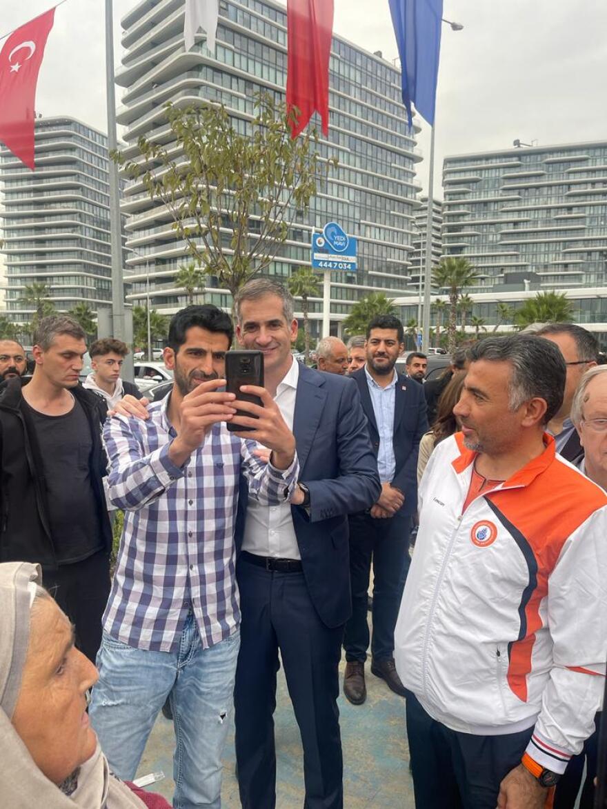 Η θερμή υποδοχή που δέχθηκε ο Κώστας Μπακογιάννης στην Κωνσταντινούπολη 