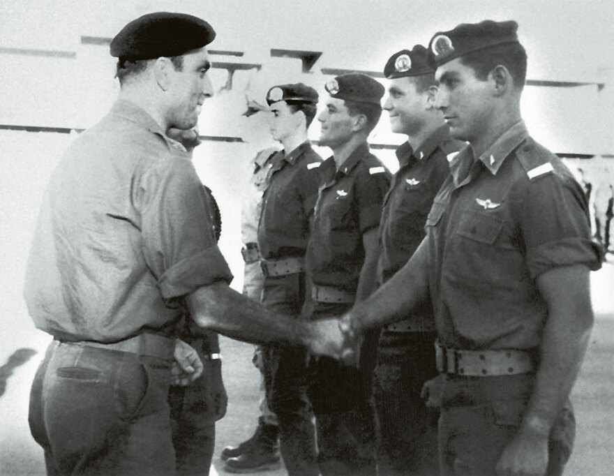 Mπενιαμίν Nετανιάχου: Η επιστροφή του εφτάψυχου «Μπίμπι» και η ιστορία του