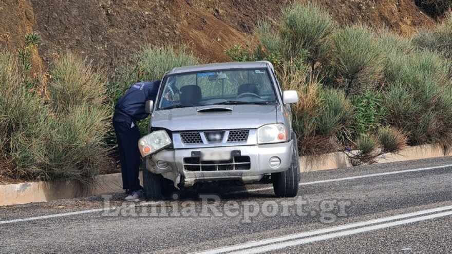 Φθιώτιδα: Τροχαίο στις στροφές Δομοκού - Τραυματίστηκε σοβαρά ο οδηγός