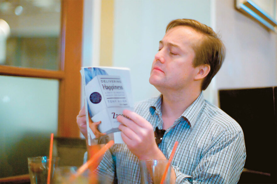 Τζέισον Καλακάνης: Ο Ελληνας assistant του Ελον Μασκ (στο... στεγνό καθάρισμα του Twitter)