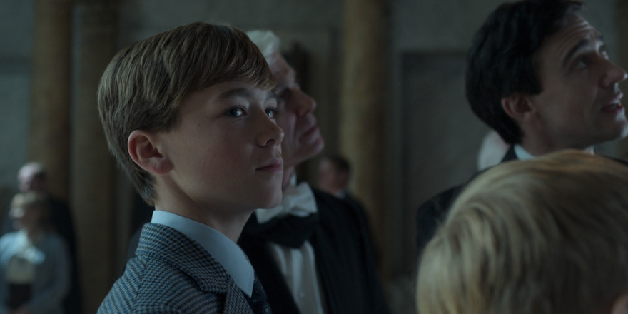 Το «Crown» επιστρέφει στο Netflix - Η υπόθεση, οι πρωταγωνιστές και η «oργή» στο Μπάκιγχαμ για τα νέα επεισόδια