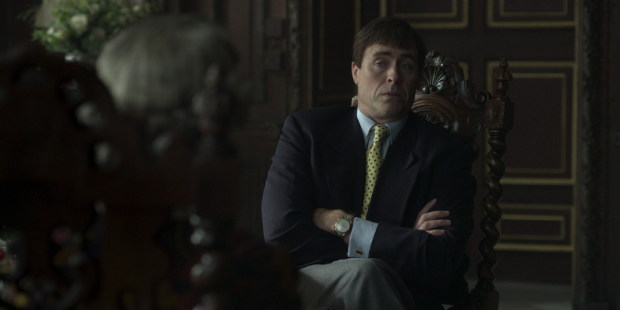 Το «Crown» επιστρέφει στο Netflix - Η υπόθεση, οι πρωταγωνιστές και η «oργή» στο Μπάκιγχαμ για τα νέα επεισόδια