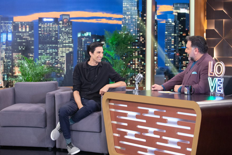 The 2night Show: Η Νεφέλη Μεγκ και ο Αλέξης Βιδαλάκης είναι οι αποψινοί καλεσμένοι