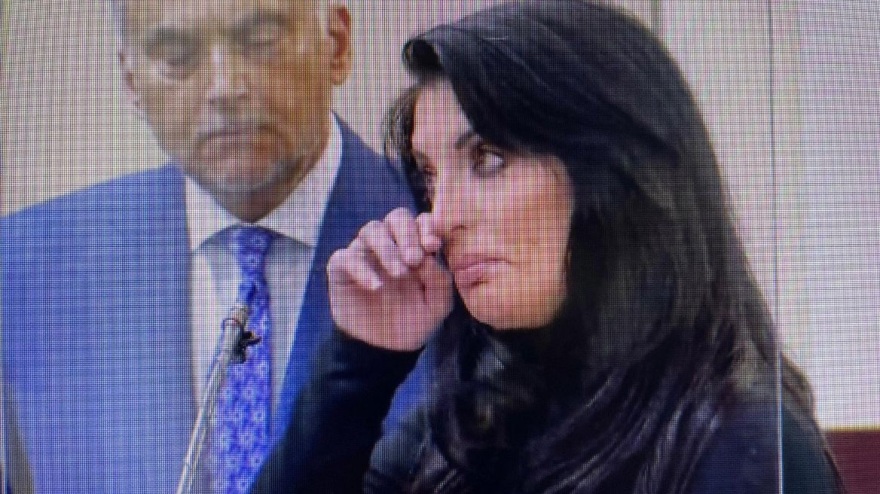 Πυροβόλησε άστεγο γιατί της ζήτησε να μετακινήσει την Πόρσε της - Δεν μπήκε φυλακή 