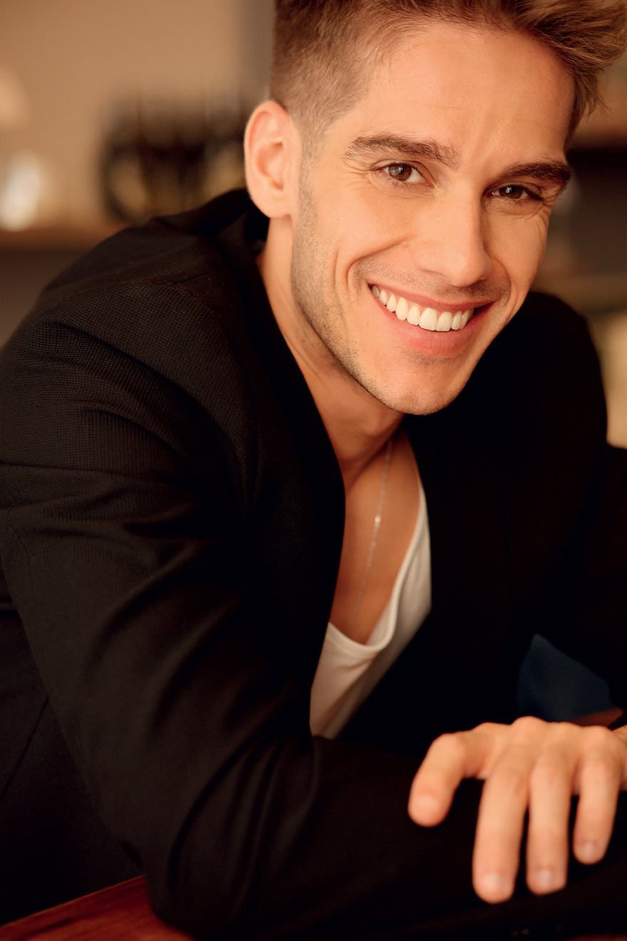 Βασίλης Κούρτης: Aπό την όπερα στη Eurovision 