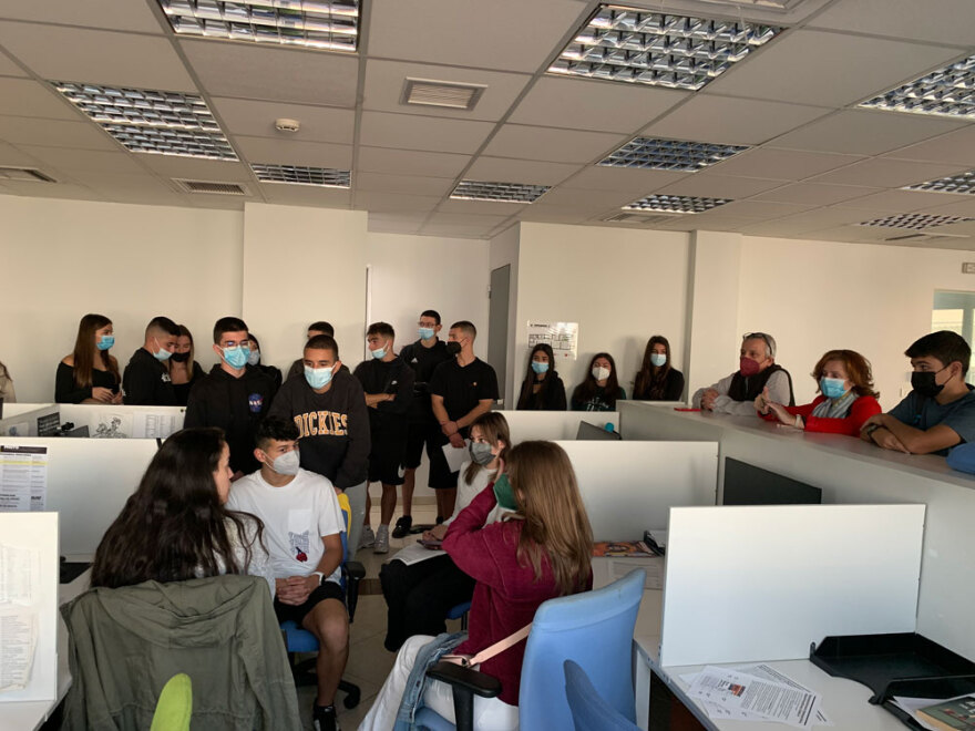 Το λύκειο Θρακομακεδόνων έφτιαξε το δικό του Πρώτο Θέμα